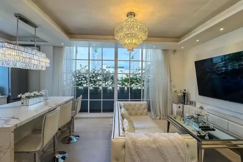 Fully furnished 2 bedroom luxury apartment from a residential building in Buruzu Magu, 8th Floor, Henveyru, Male'.