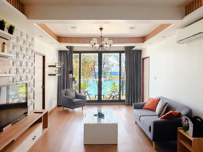 Fully furnished 3 bedroom apartment from a residential building in Dhiggaa Magu, 2nd Floor, Hulhumale'.