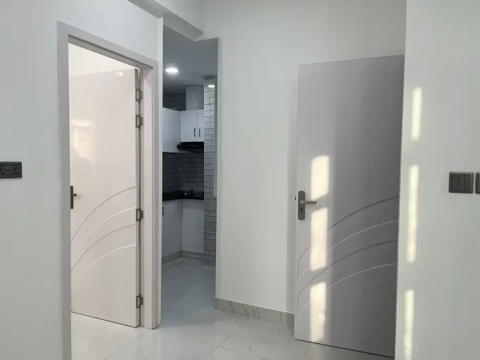Unfurnished 1 bedroom apartment on the 5th floor of a residential building in Kulhlhavah Goalhi, Maafannu, Male'.
