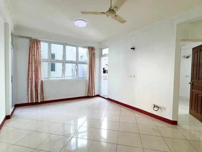 Unfurnished 3 bedroom apartment on the 2nd floor of a residential building in Chaandhanee Magu, Macchangoalhi, Male'.