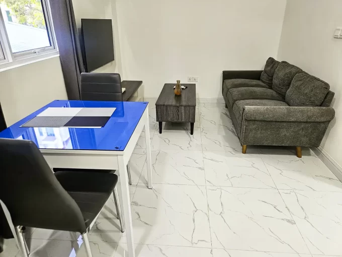 Fully furnished 1 bedroom apartment on the 2nd floor of a residential building in Ranauraa Magu, Hulhumale' Phase 1.