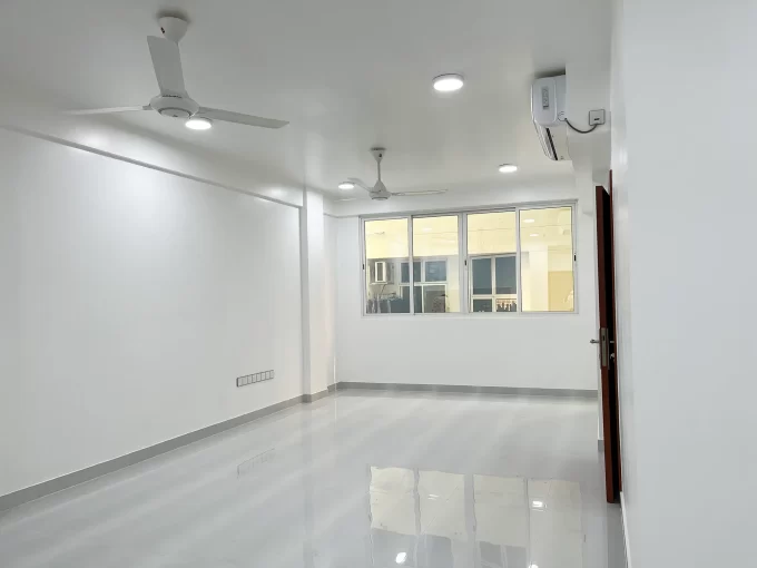 Brand new unfurnished 3 bedroom apartments on the 4th and 5th floors from a residential building in Bodufungandu Magu, Galolhu, Male'.