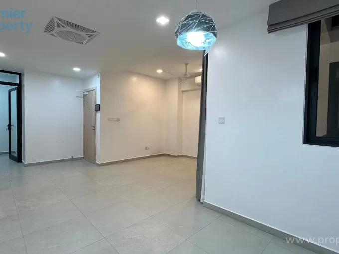 Commercial office space on the 2nd floor of a residential building in Fiyaathoshi Magu, Maafannu, Male'.