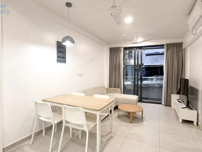 Fully furnished 1 bedroom luxury apartment on the 1st floor of a residential building in Fiyaathoshi Magu, Maafannu, Male'.