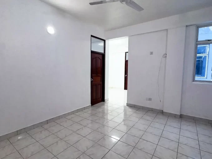 Unfurnished, fully renovated 3 bedroom apartment on the 3rd floor of a residential building in Gandhakoalhi Magu, Maafannu, Male'.