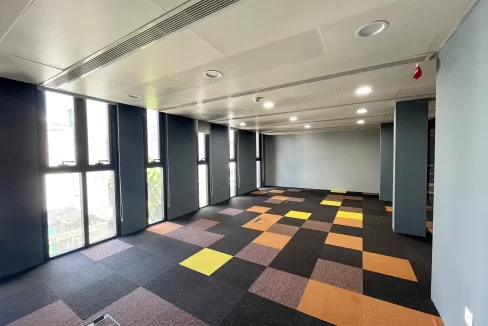 Commercial office spaces in M. Oceanic Villa, 4th, 5th & 6th floors, Fulooniyaa Magu, Maafannu, Male'.