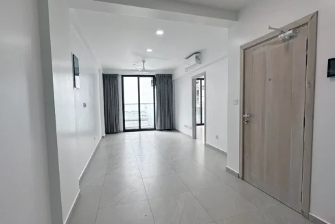 Unfurnished 3 bedroom apartment on the 5th floor of a residential building in Fiyaathoshi Magu, Maafannu, Male'.
