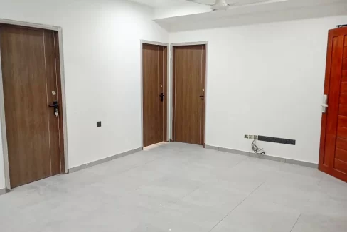 Unfurnished 3 bedroom apartment on the 8th floor of a residential building in Keneree Magu, Macchangoalhi, Male'.