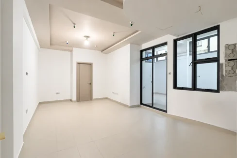 Brand new office spaces from a commercial building in Kaasinjee Magu, Henveyru, Male'. These are Type D units, from 4th to 7th floors.