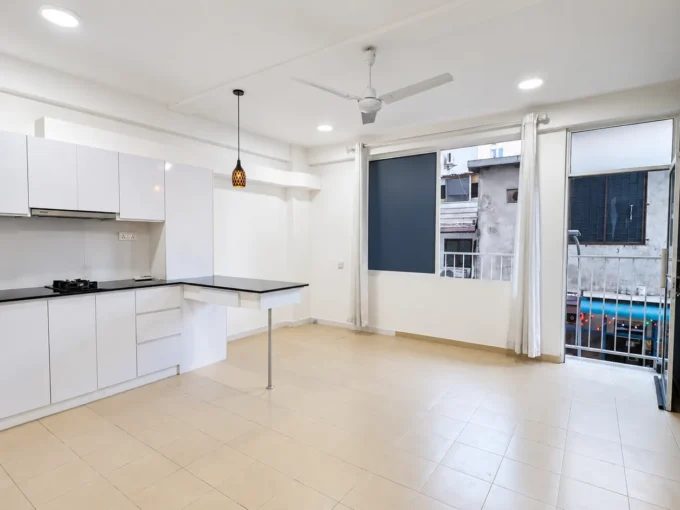 Unfurnished 2 bedroom apartment on the 1st floor of a residential building in Sitthimaavaa Hingun, Galolhu, Male'.