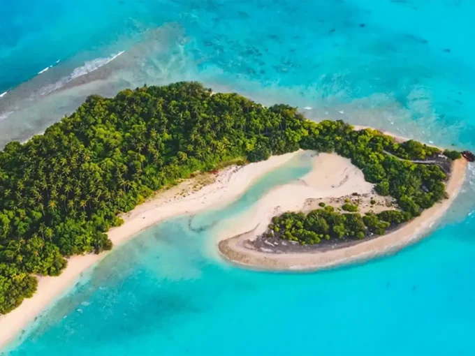 Bare land plot of 6000 square feet for sale in Kelaa, Haa Alifu Atoll, Maldives.